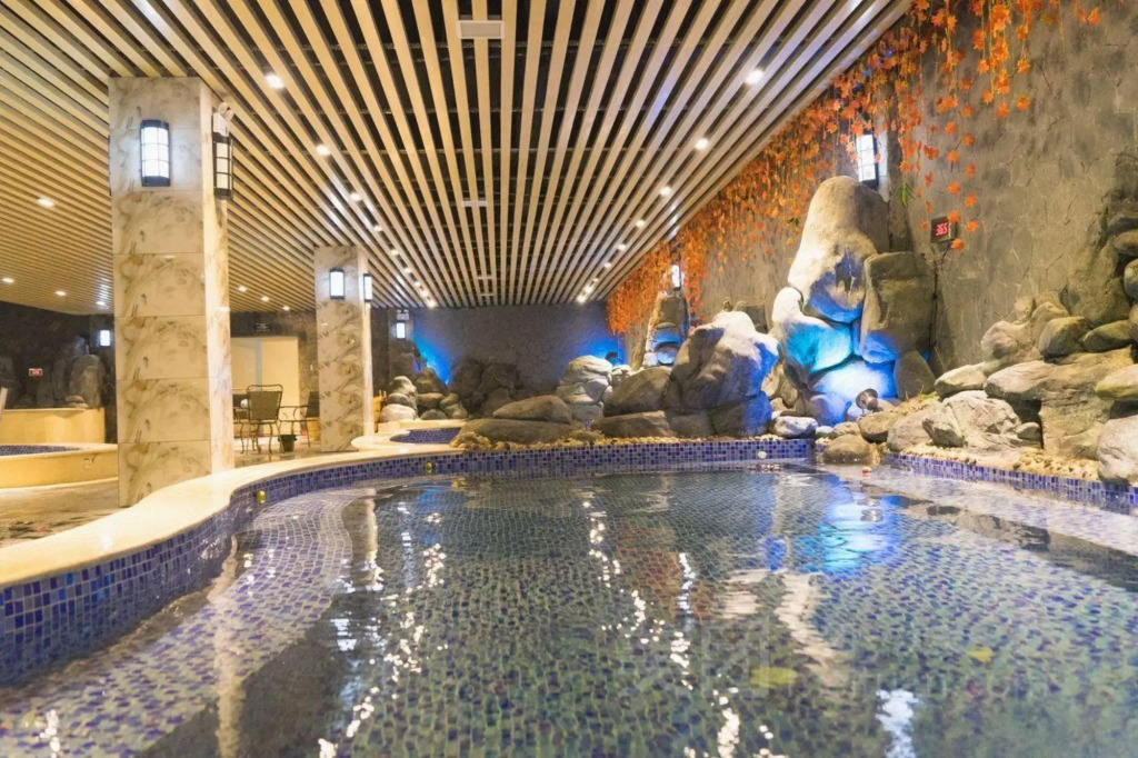 Changchi Hot Spring Hotel