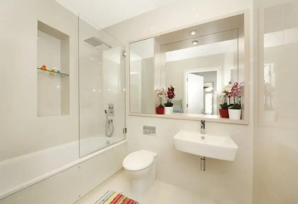 Modern 2 Bedroom House in Whitechapel