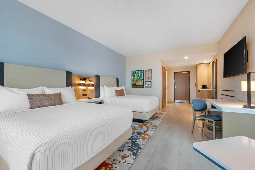 Cambria Hotel Austin Downtown