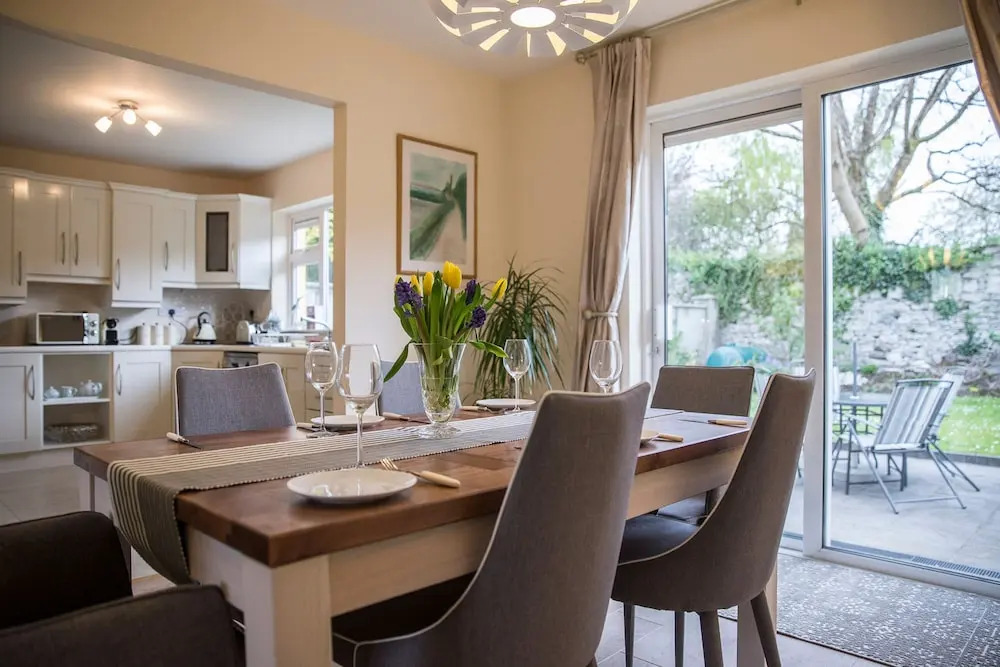 Delightful Cottage Just Steps From Kenmare Town