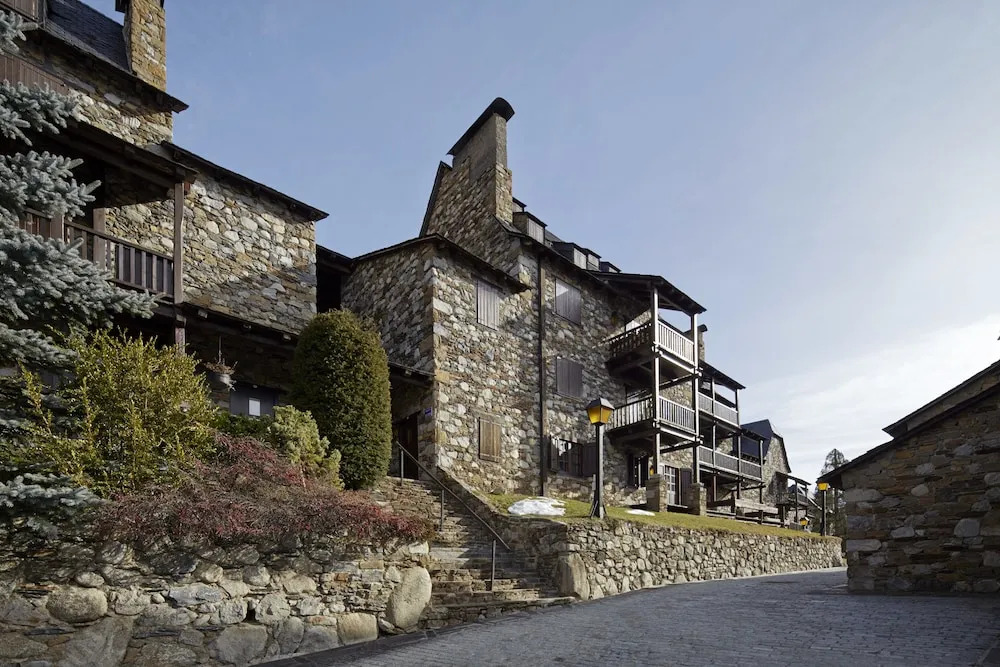 Casa Pleta de Baqueira Deluxe by Totiaran