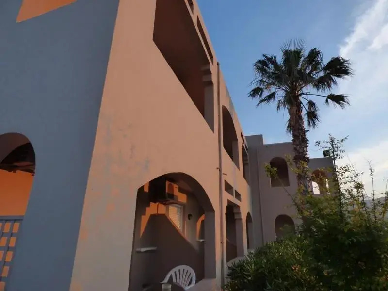Poledas Apartments