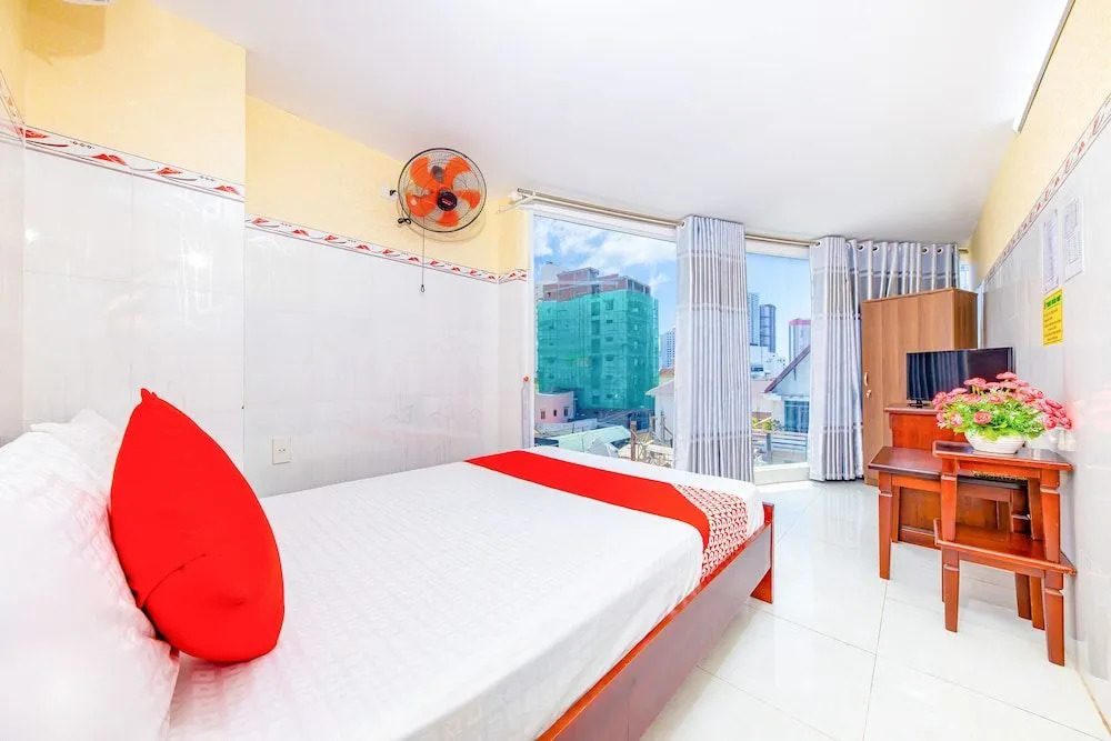 Oyo 349 Thuan Buom Phat Hotel