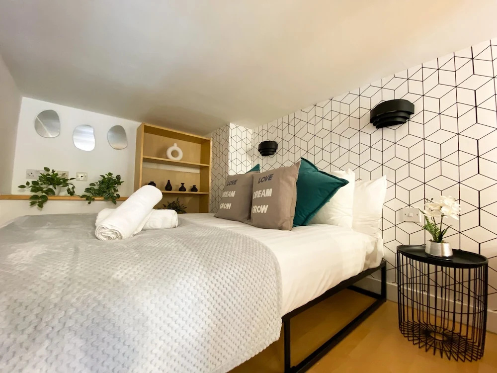 Modern Studios Close To Hyde Park