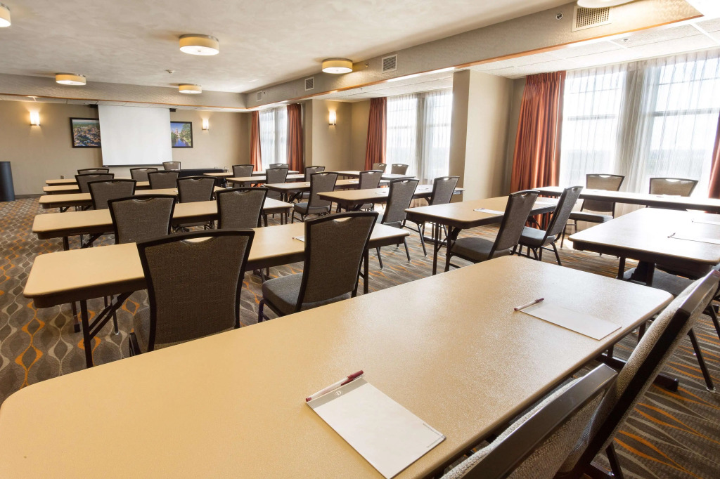 Drury Inn & Suites San Antonio North Stone Oak