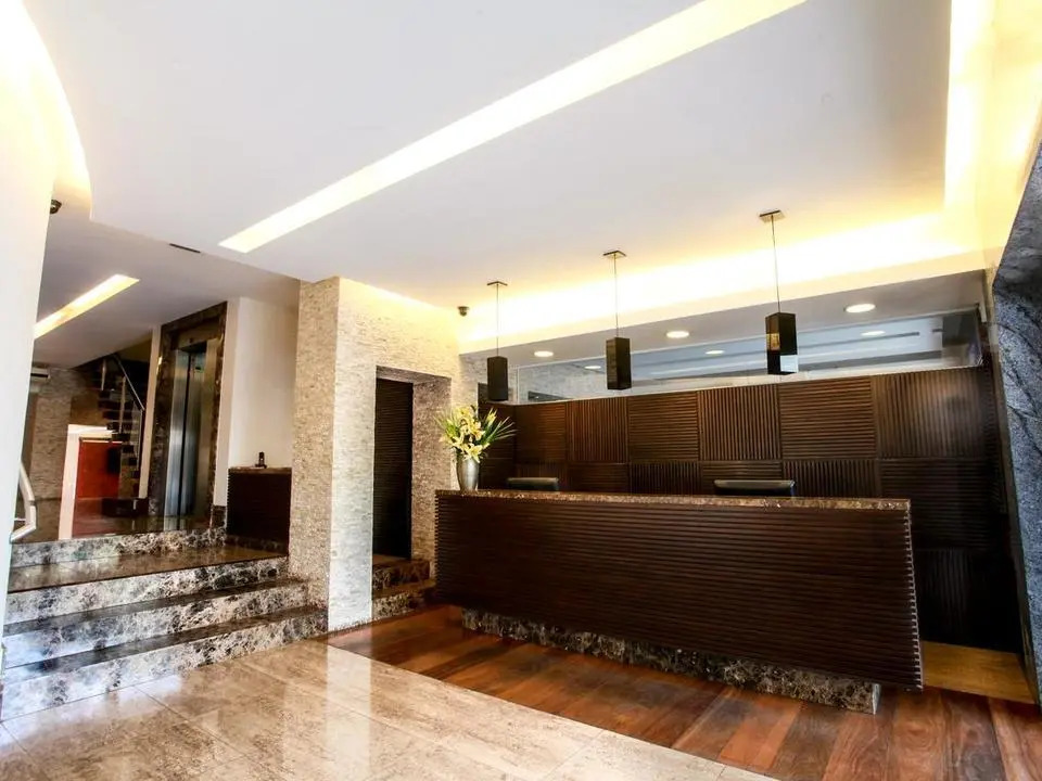 Vip Hotel