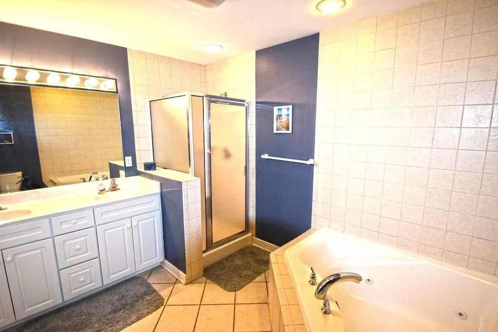 Sunset Bay 417 2 Bedrooms 2 Bathrooms Condo