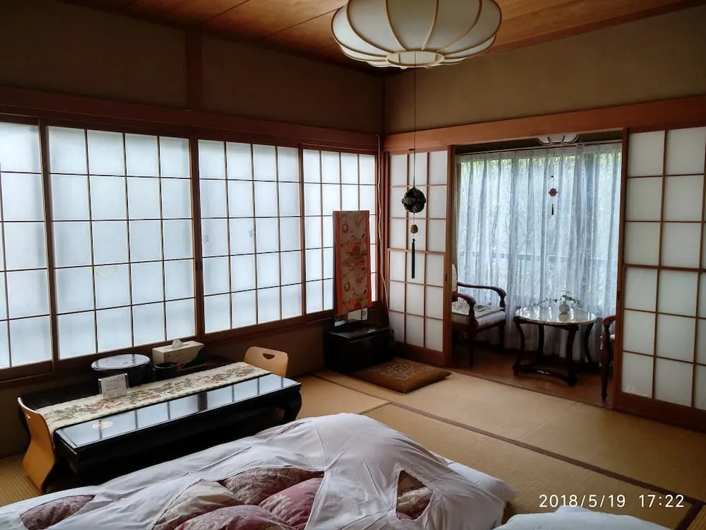 Hakone Miyagino House
