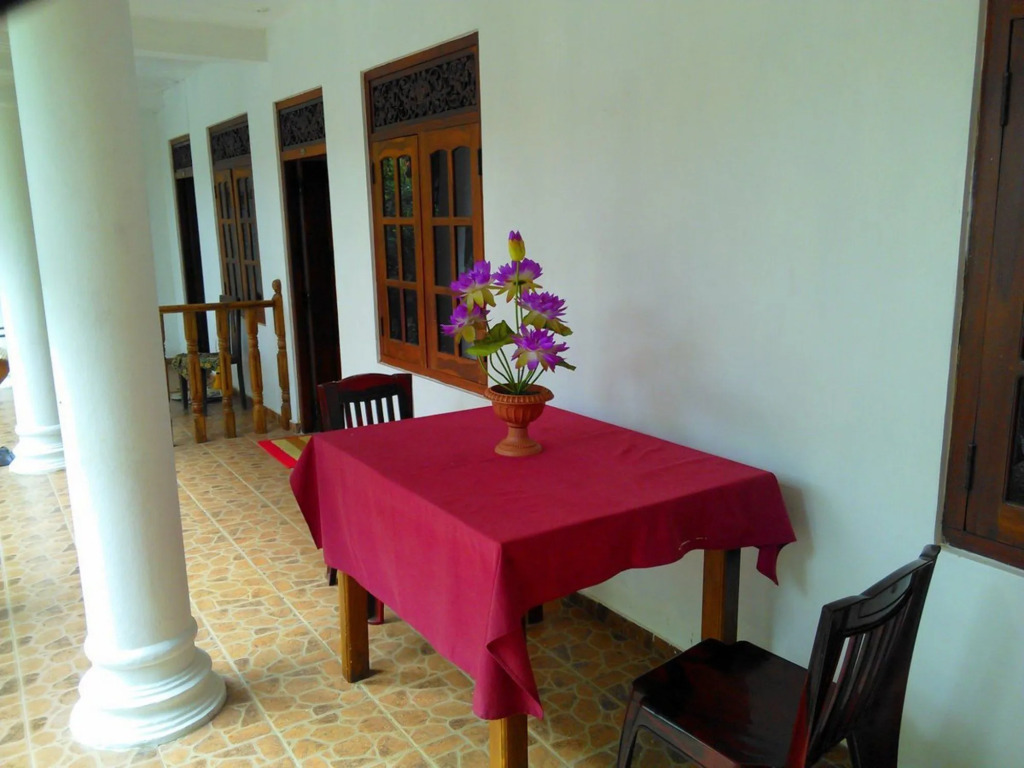 Serendipity Beach Hotel Unawatuna