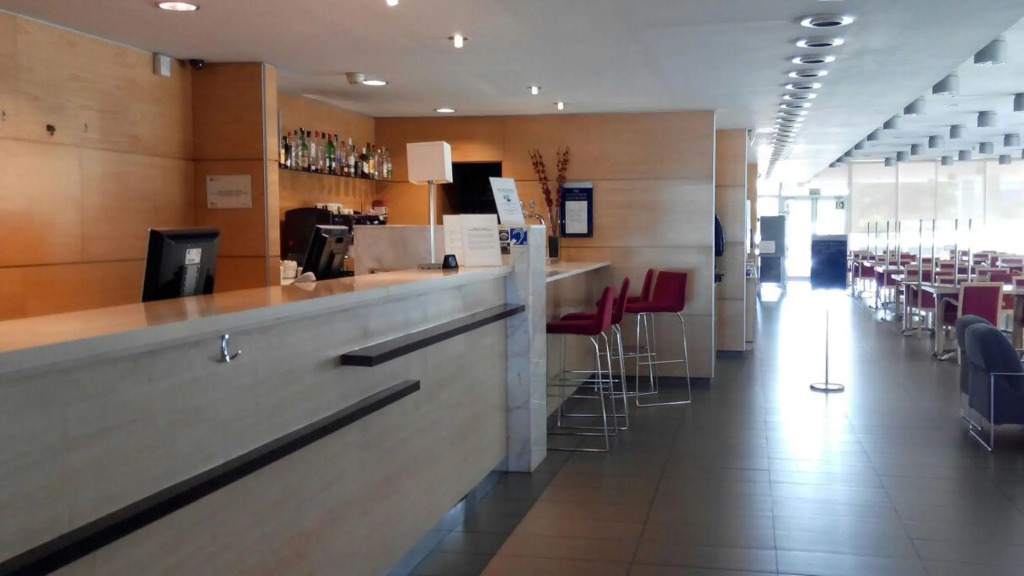 B&B HOTEL Girona 3