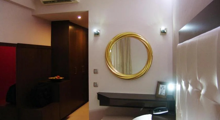 Ellinis Hotel