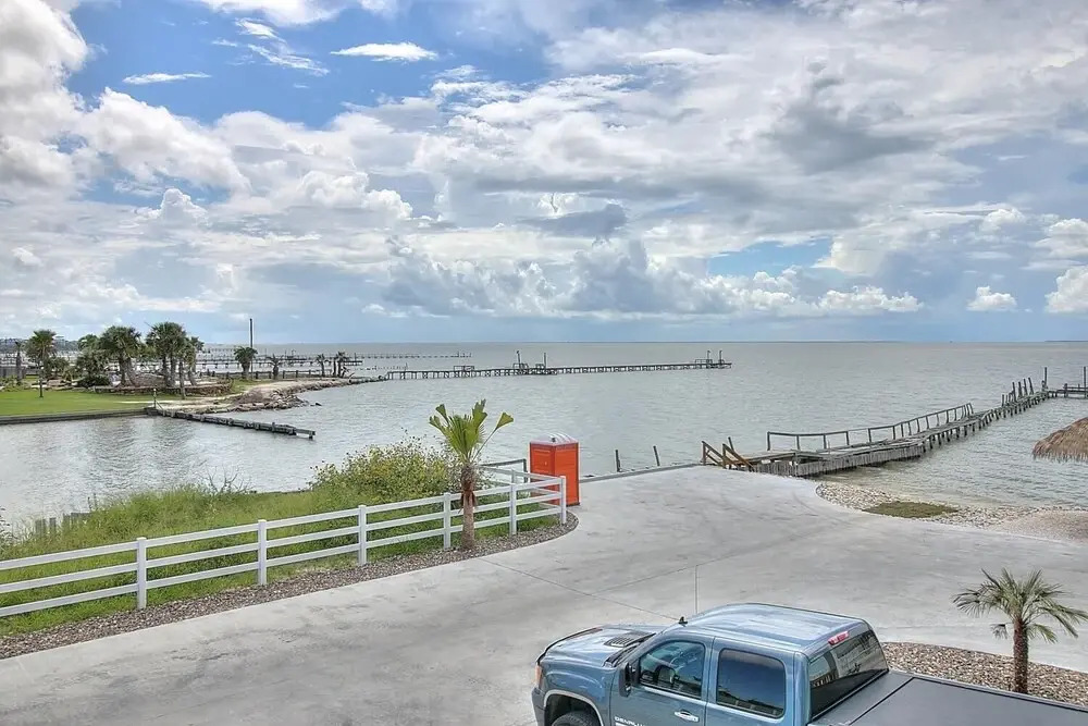 Copano Sunset #9 3 Bedroom Home by Redawning