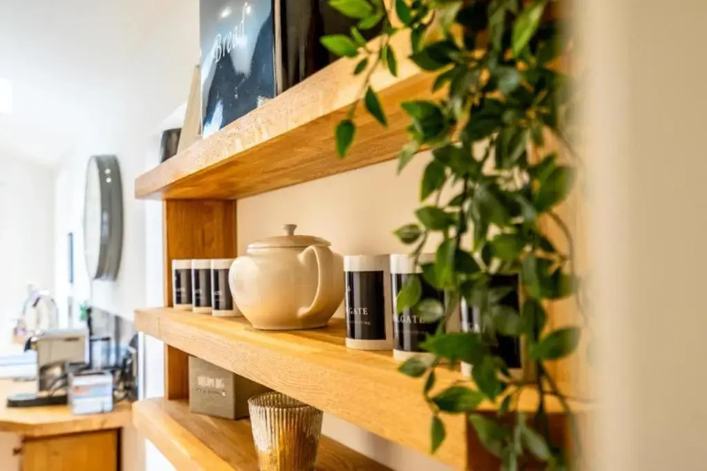 42 is the Answer- Stunning York townhouse appearing on TV Holiday Home Show