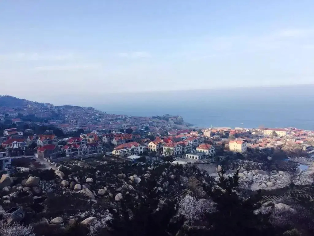 Qingdao Xiufengge Inn