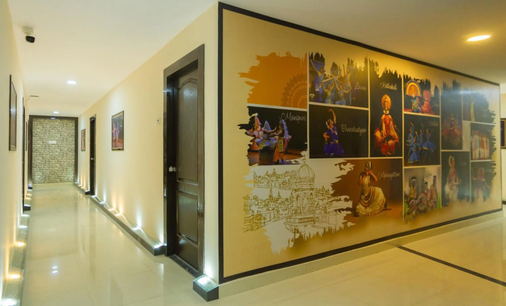 Hotel Iris Atnest Madhapur - A Business Hotel