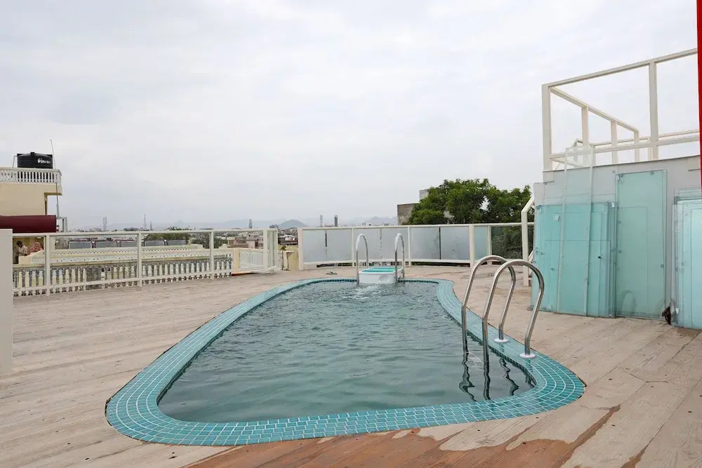 Tripli Hotels Shiv Villas