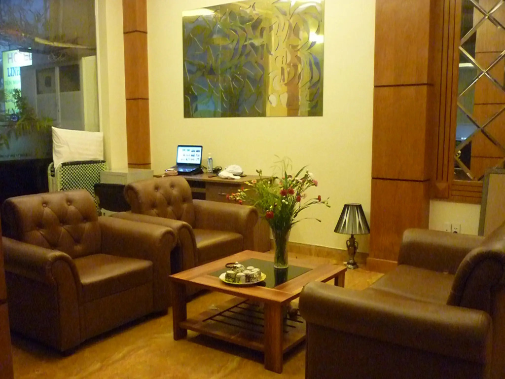 Linh Dan Hotel Phan Xich Long By Urban B - Addr 12-7 Cù Lao