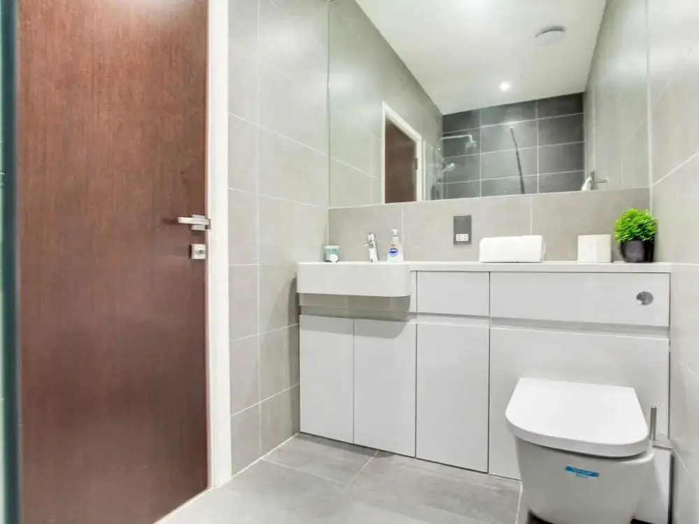 Elegant Apartment in Milton Keynes near Snozone