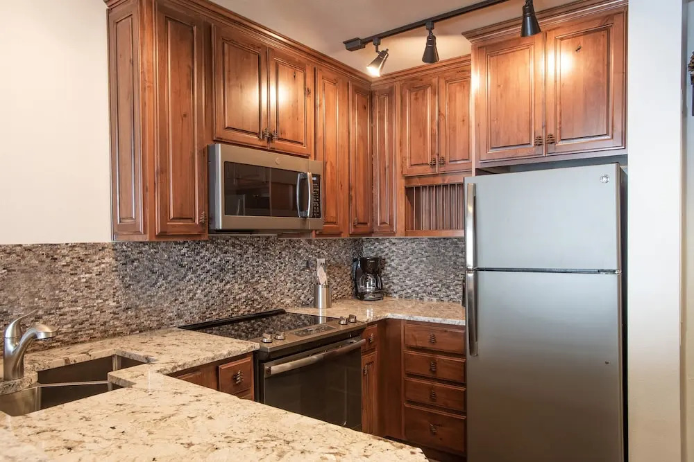 Zephyr Mountain Lodge, Condo | 2 Bedroom Ski-Slope View (Premium-Rated Condo 1223)