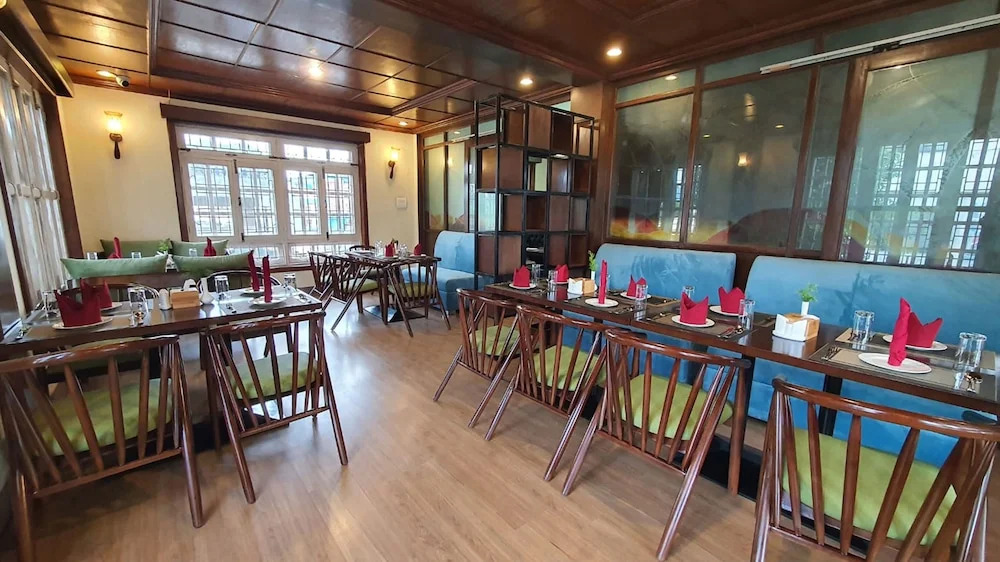 Hotel Grand View