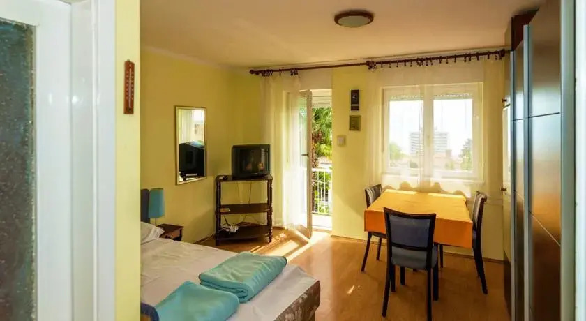 Apartment Major