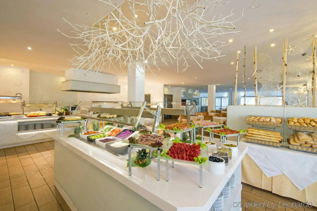 Отель Iberostar Club Cala Barca - All Inclusive