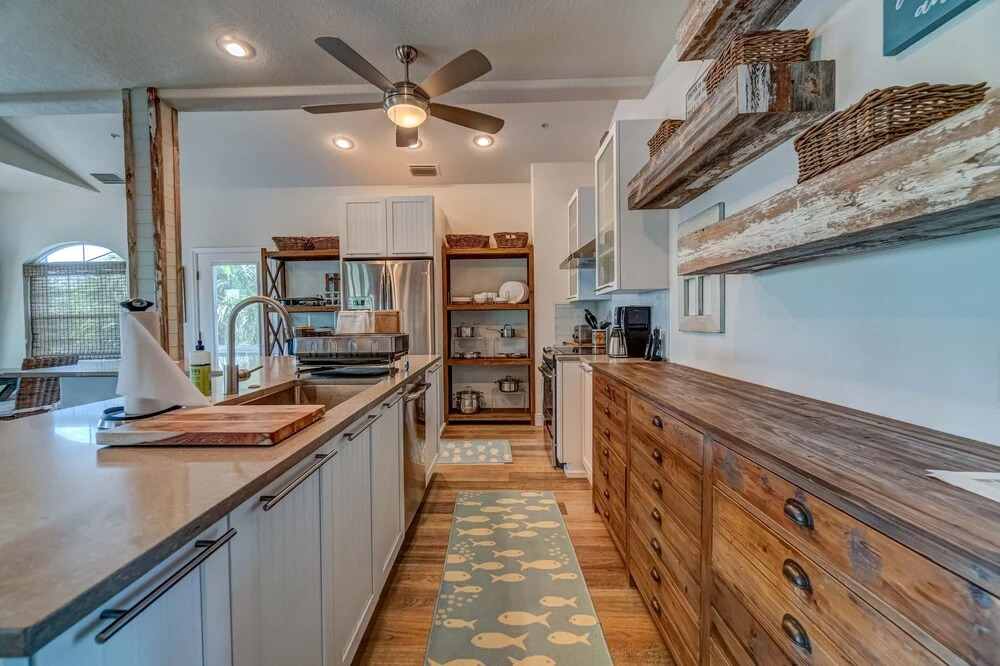 Sable Palm Hidden Gem 4 Bedroom Home by Redawning