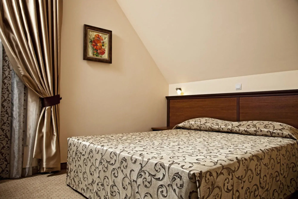 Favorit Hotel