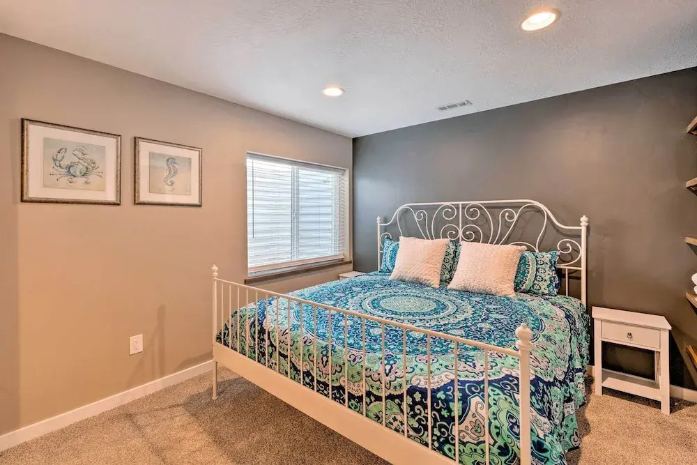 Short Drive to State Parks: Herber City Apt
