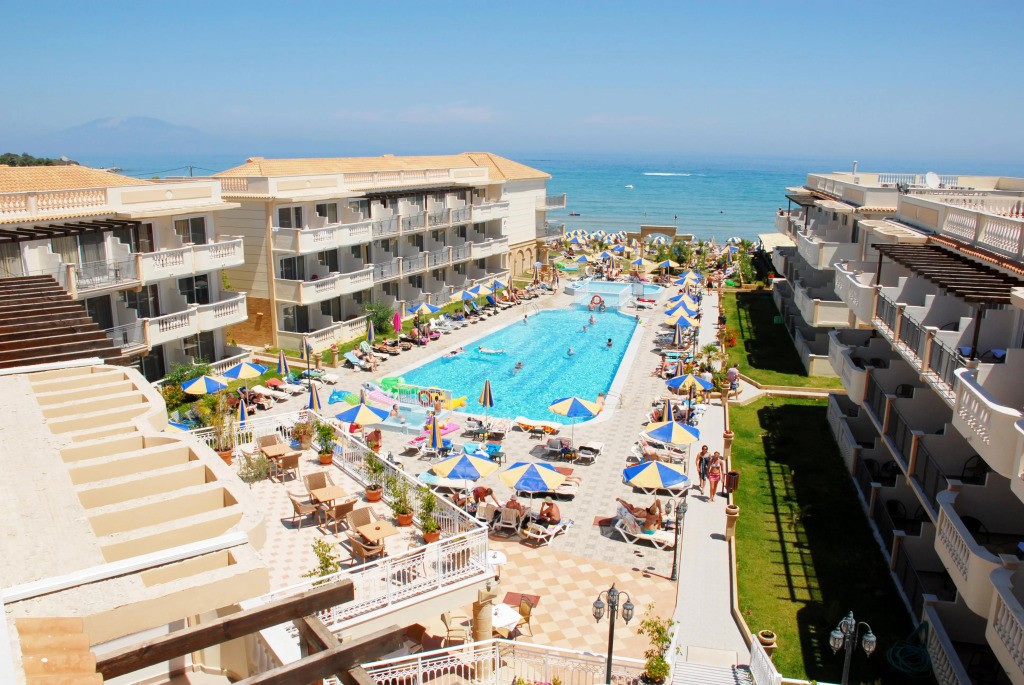 Zante Maris Suites