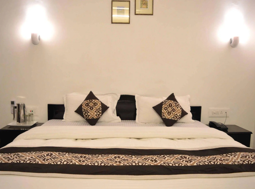 Hotel Priya