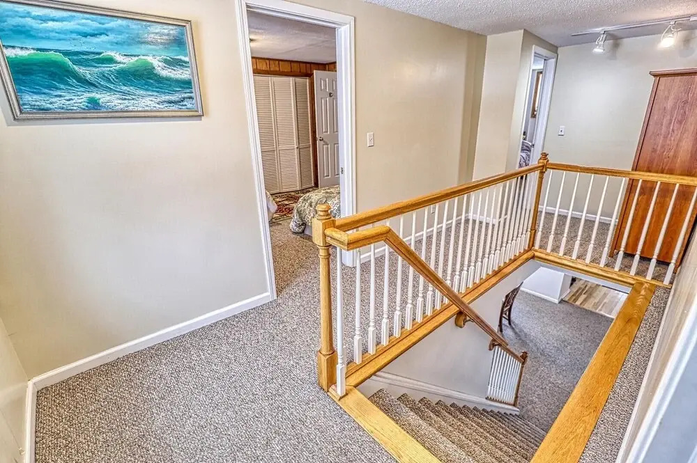 33 West Washington Street 4 Bedroom Home by RedAwning