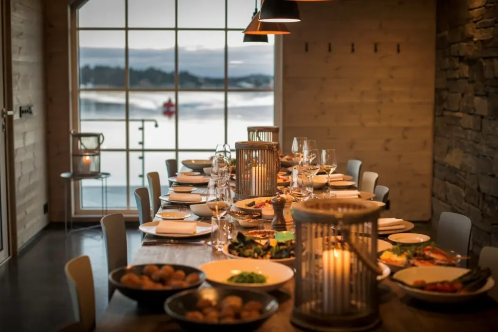Engø Gård Hotel & Restaurant
