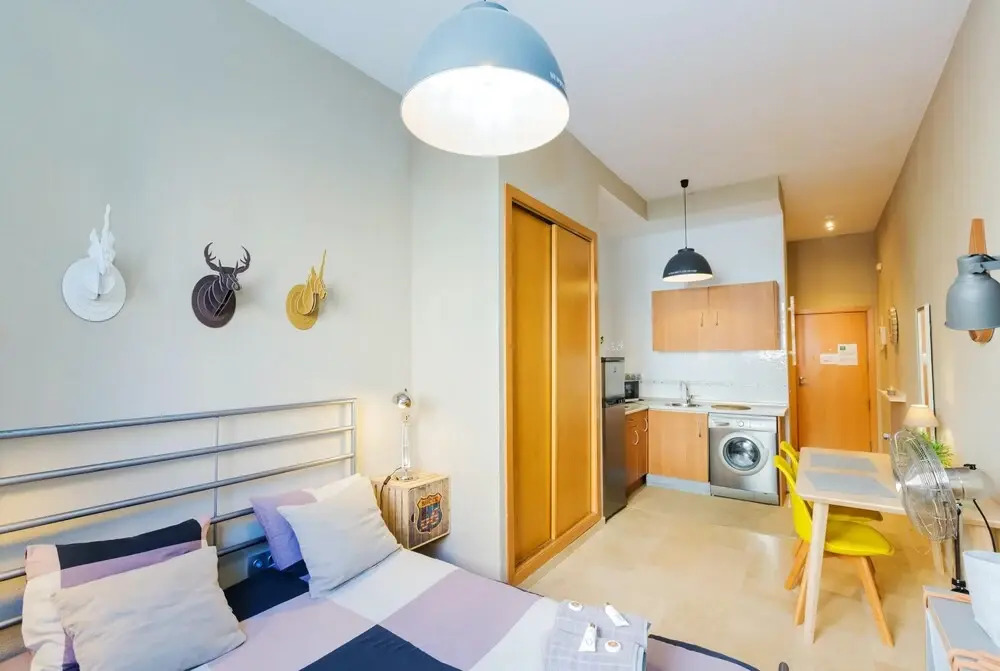 Studio in Málaga, With Wifi
