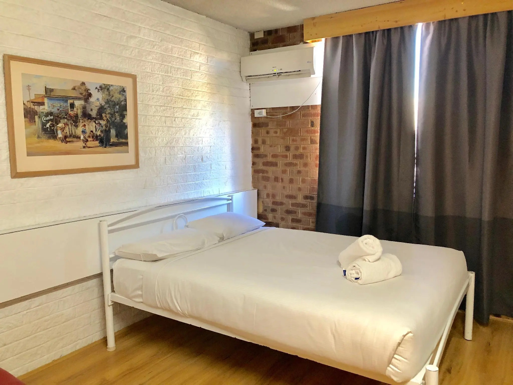Marco Polo Motor Inn Sydney Hotel