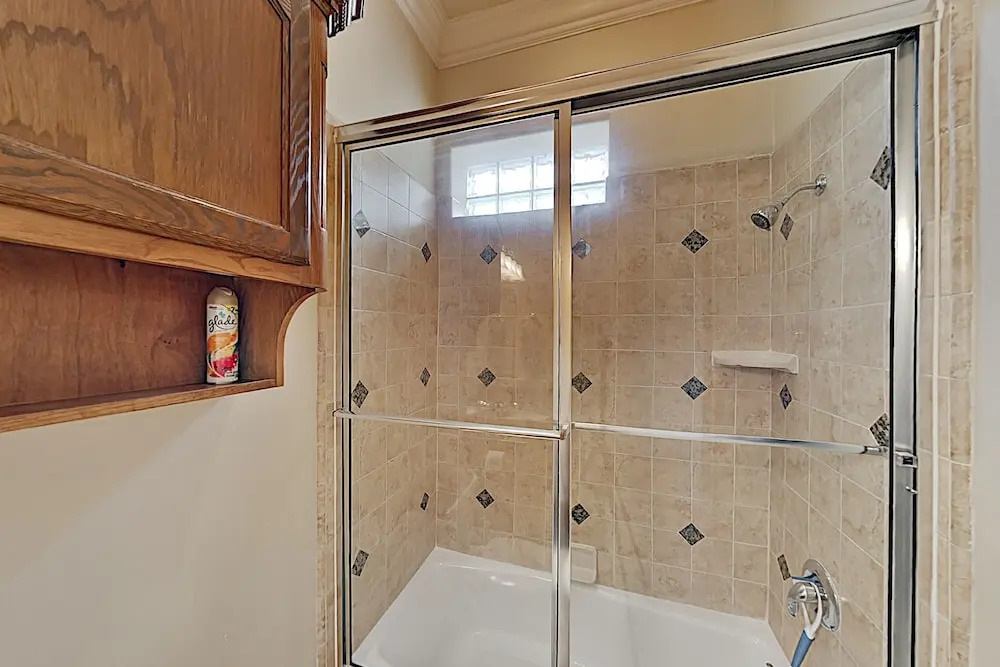 Prime Island Escape W/ Pool - Steps To The Sand! 2 Bedroom Condo