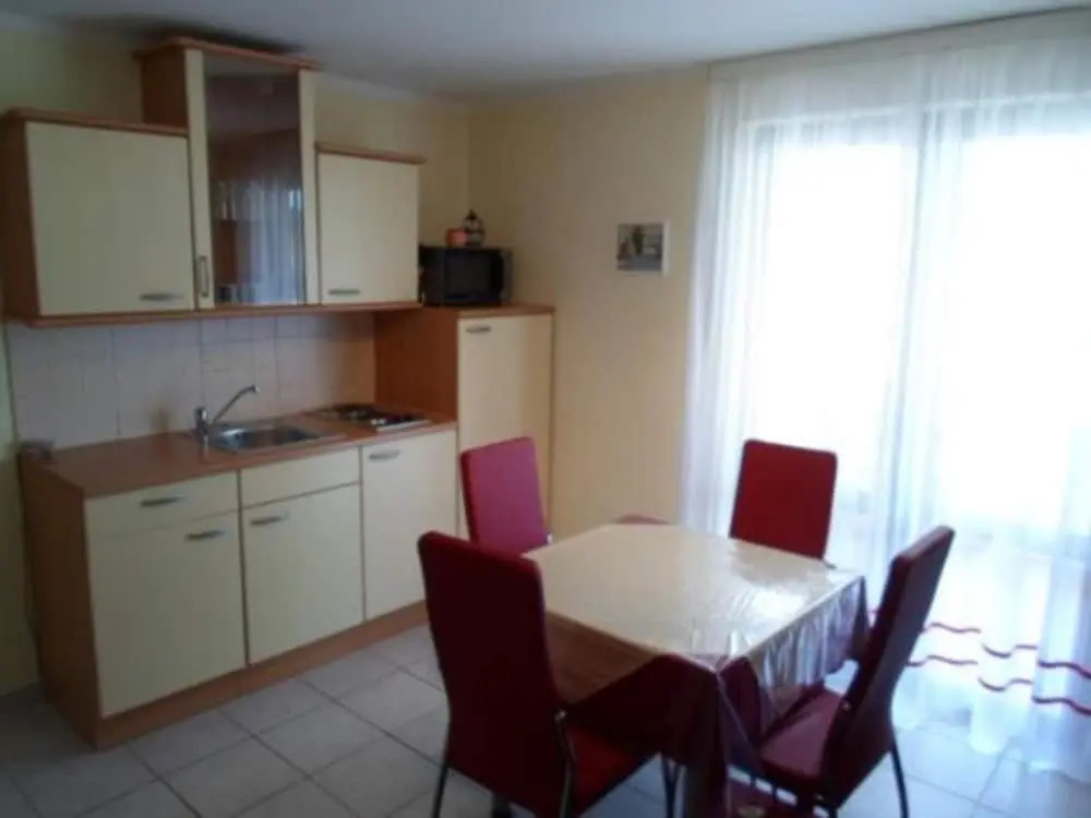 Marko - 30m From Beach - A2
