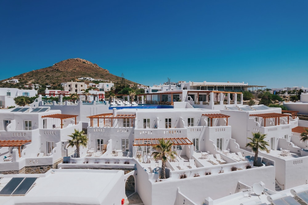 Naxos Grand Hotel