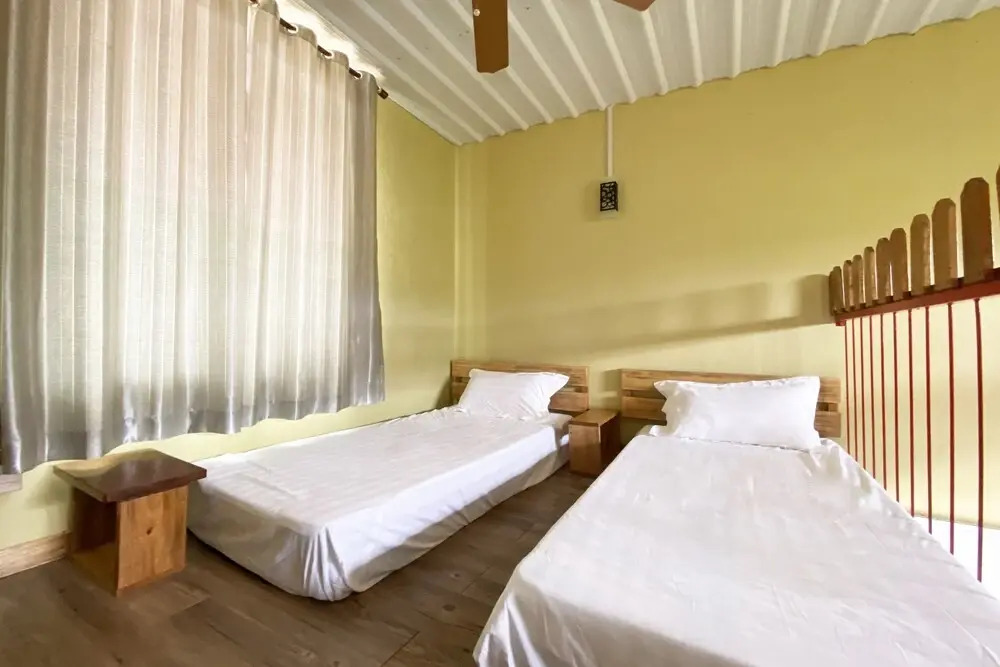 OYO HOME 90312 Rainbow Guesthouse