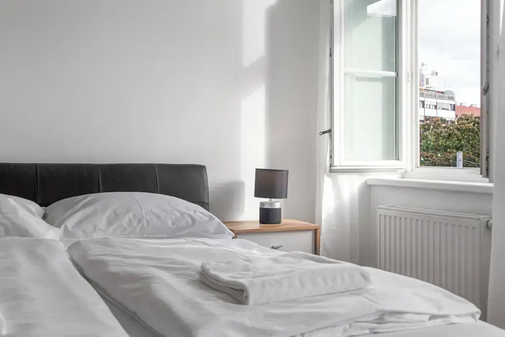 Spacious 7BR Apartment Hauptbahnhof