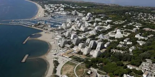 Studio avec piscine à 2 pas de la plage