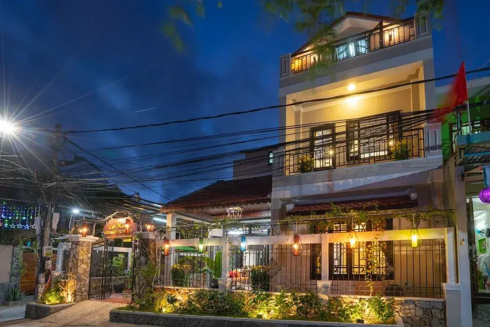 Old Lane Homestay
