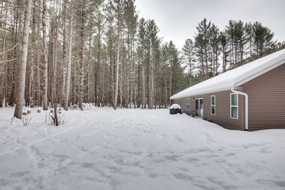 Pet-friendly Cabin - Near 3 Woodruff Lakes