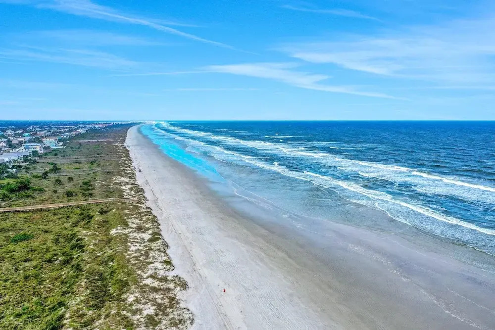 Oceanview Condo With Beach Access, Pool, Tennis Courts and Private Patio