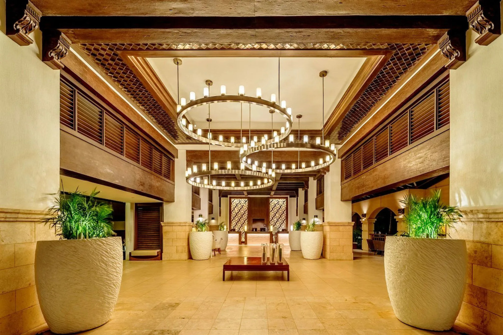 Hyatt Regency Aruba Resort & Casino