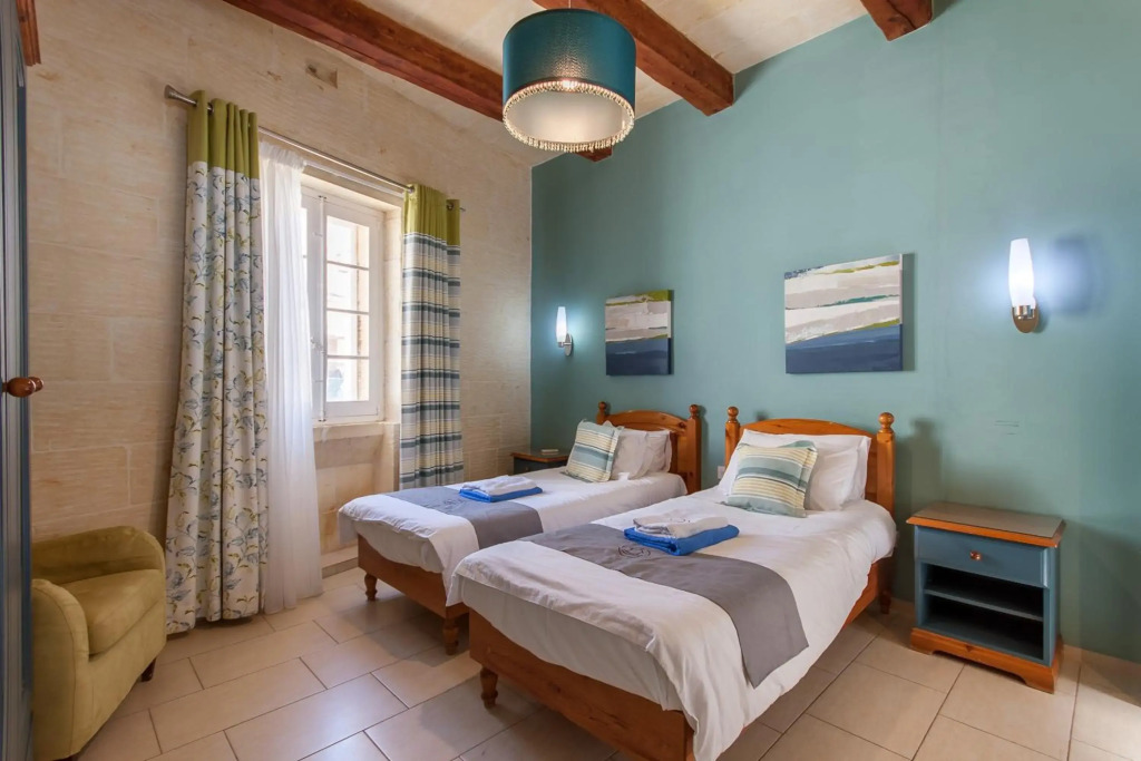 Twilight Gozitan Farmhouse With Pool - Happy Rentals