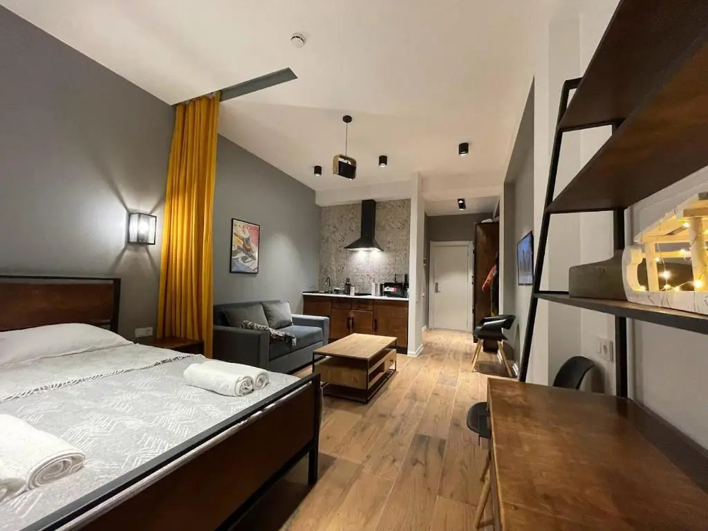 Redco ALPIC Studio Apartment near Gondola