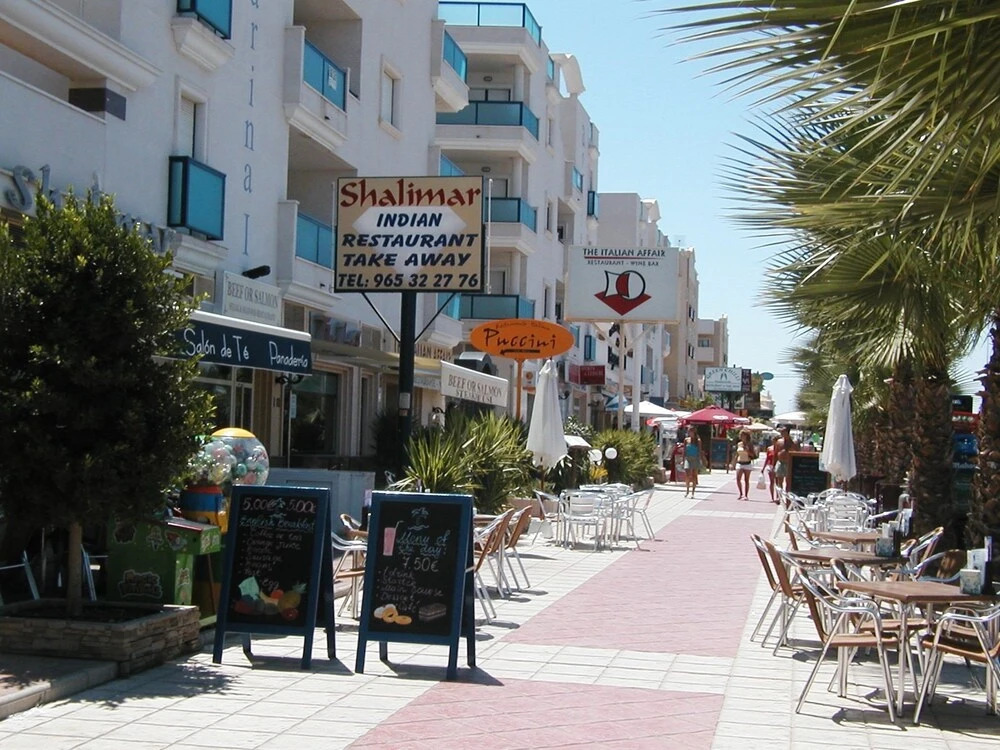 Apartment With 2 Bedrooms in Alicante, With Wonderful sea View, Pool A