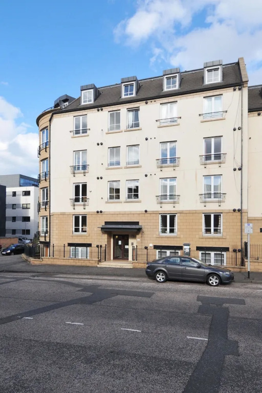 202 Annandale Street apartment
