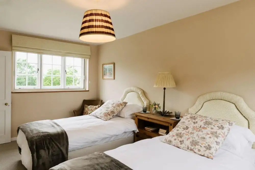 The Newington Place - Spacious 5bdr House With Garden Parking